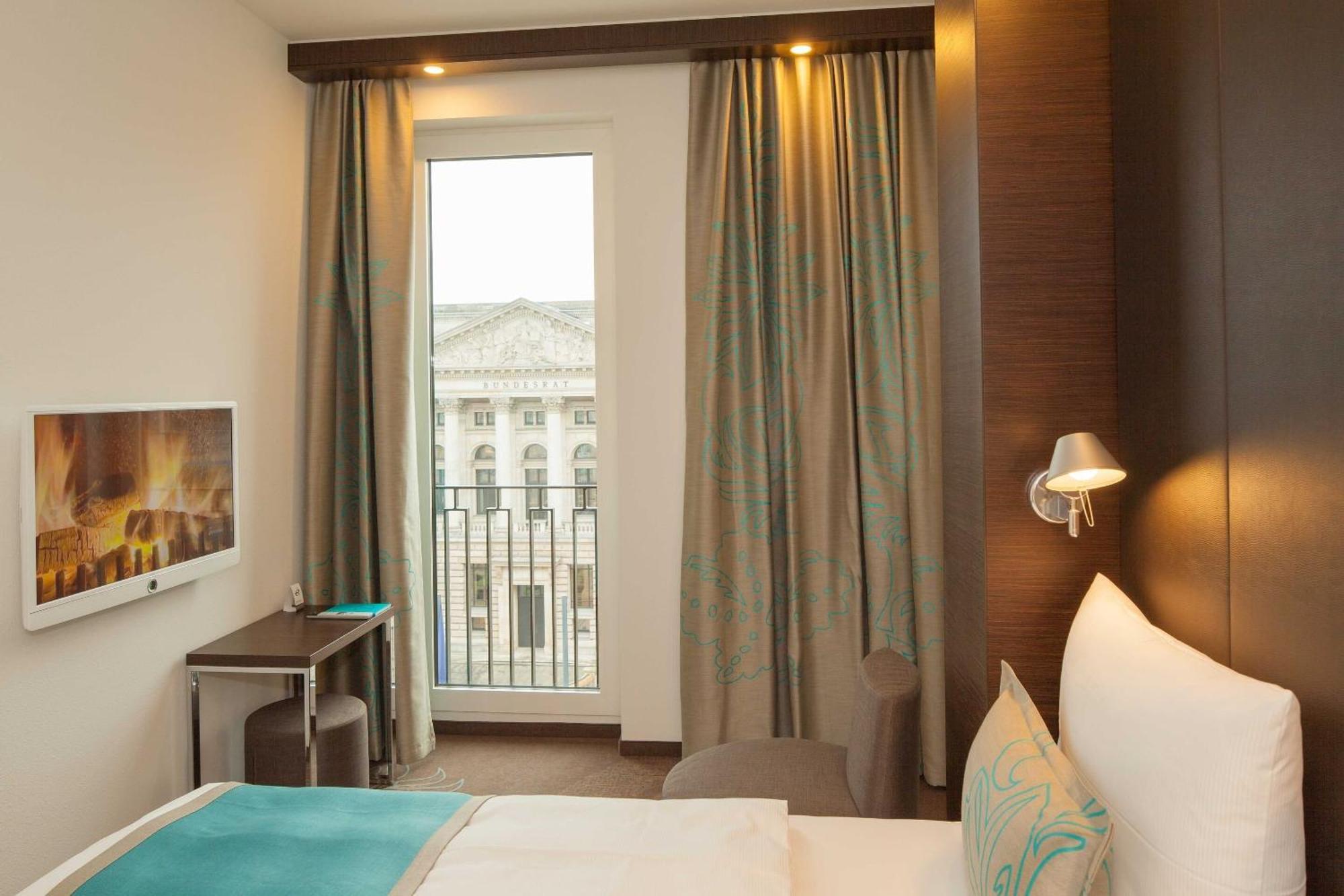 Hotel One Berlin-potsdamer Platz 3*